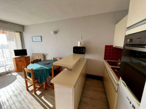Studio cosy à Quiberon, 27m², 1er étage, 3 pers, animaux admis, parking, face mer - FR-1-478-98